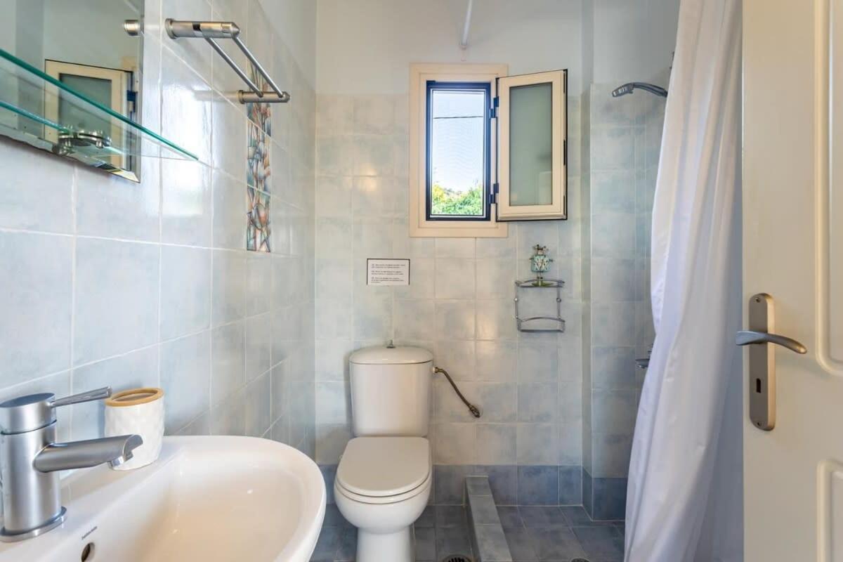 Kitries Summer Getaway - Eden Comfy Suite Kitriaí Exterior photo
